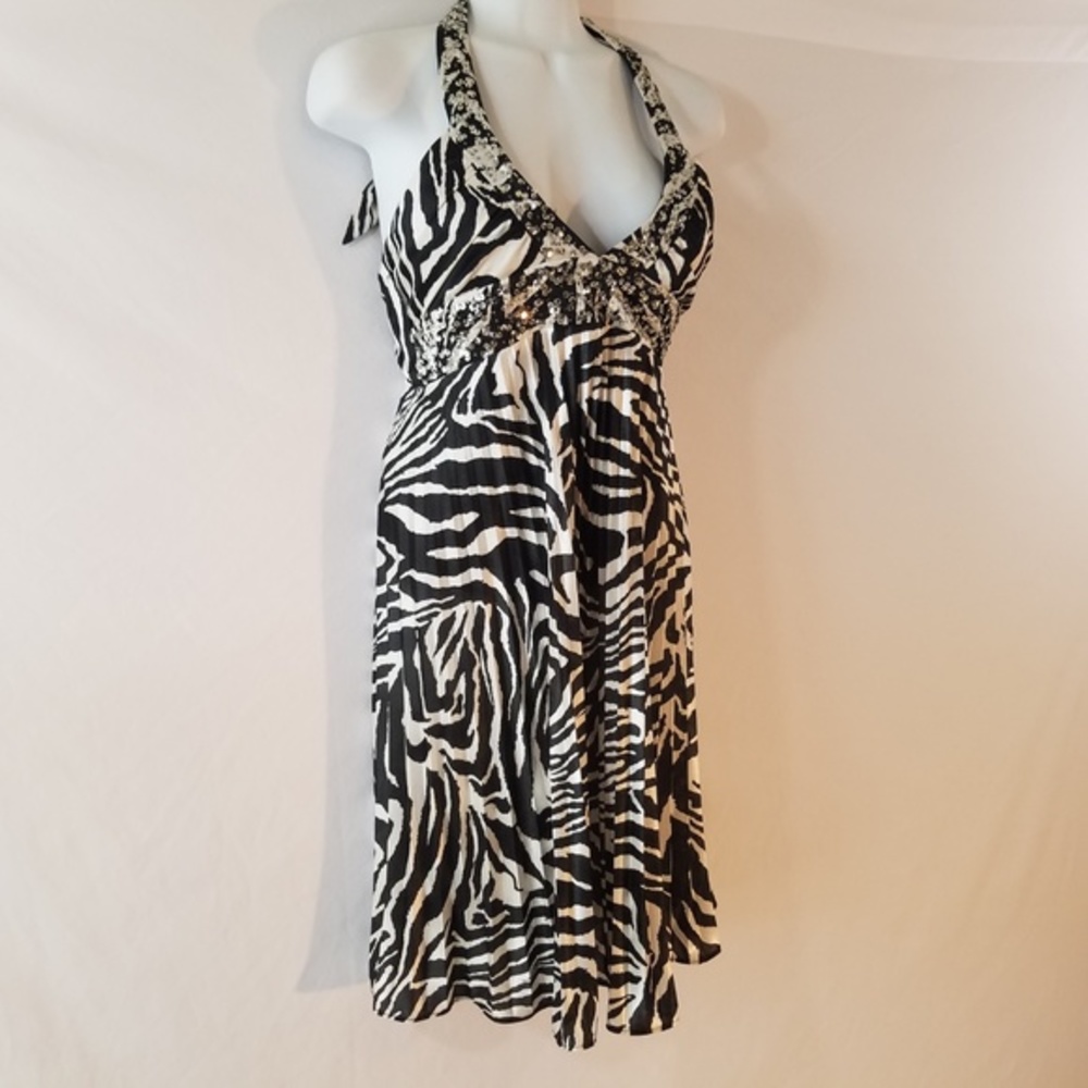 Morgan & Co. Dress Zebra Embellished Prom Party Je - Picture 5 of 6
